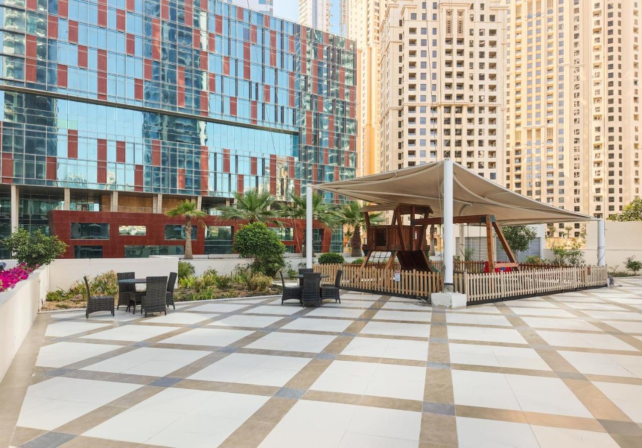 1 Bedroom With Beautiful View In Dubai Marina Exteriör bild