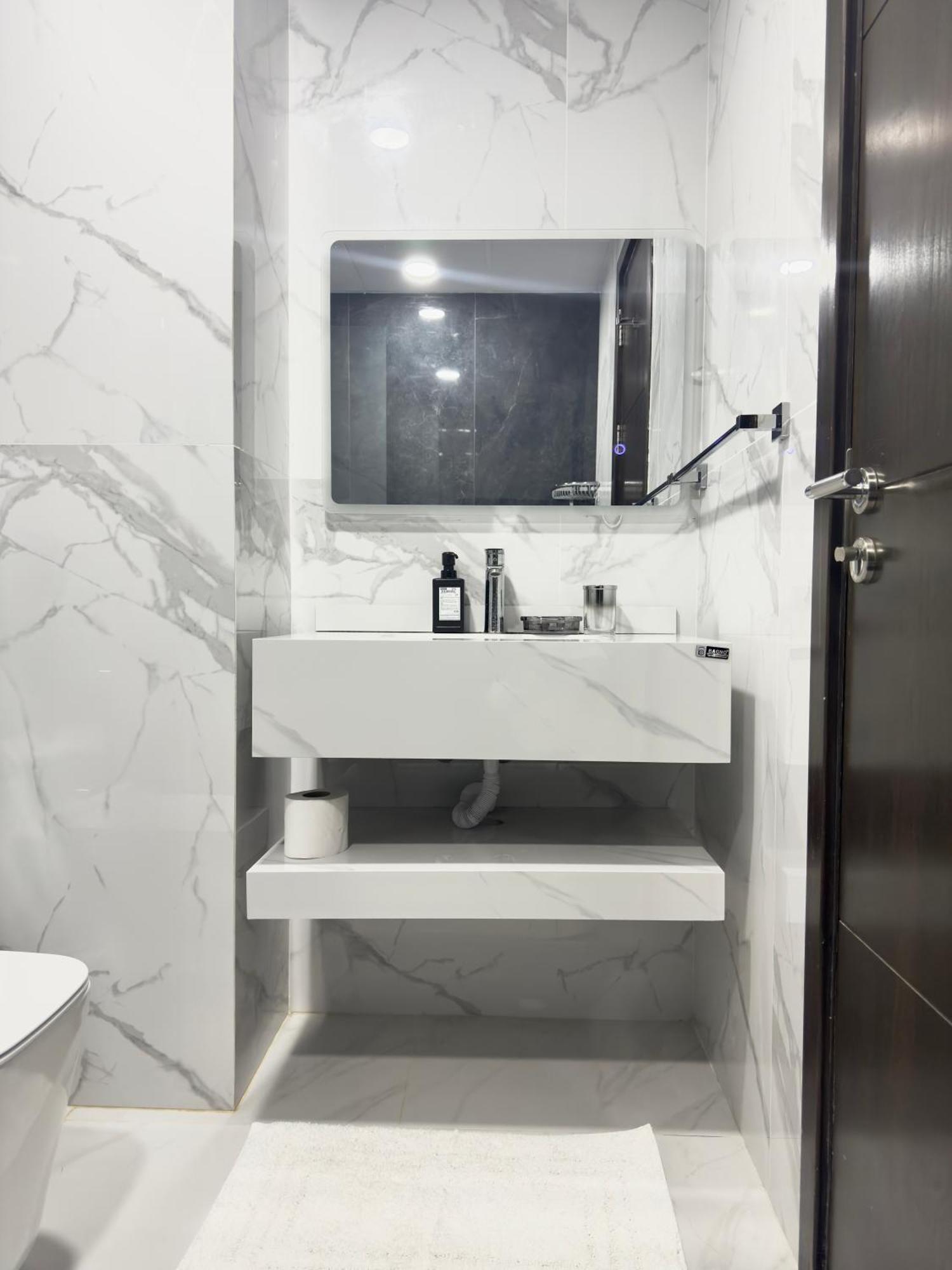 1 Bedroom With Beautiful View In Dubai Marina Exteriör bild